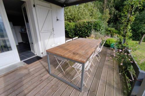 Appartement au calme avec vue et piscine au coeur du pays basque