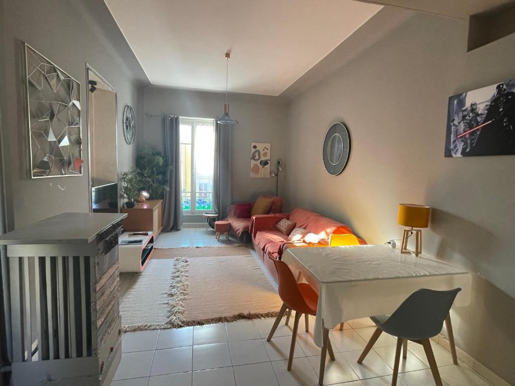 Appartement au centre de Nice 26 Avenue Malaussena, 06000 Nice