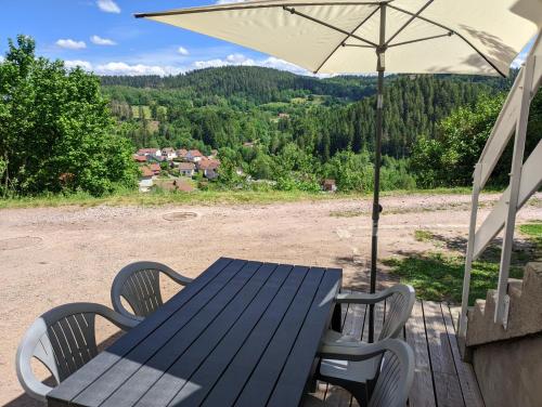Appartement au centre du tholy pour 5 personnes maximum