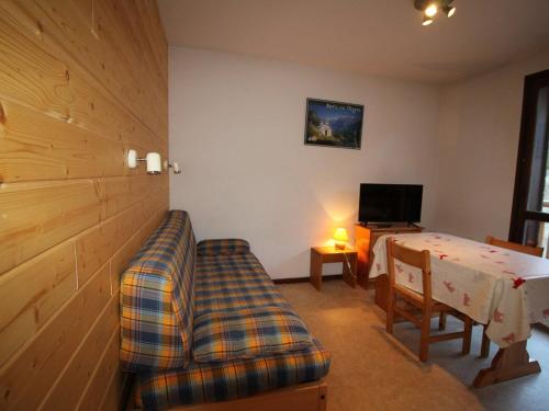 Appartement Auris, 1 pièce, 3 personnes - FR-1-297-59