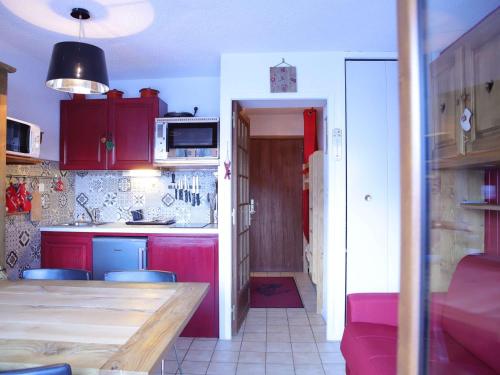 Appartement Auris, 1 pièce, 3 personnes - FR-1-297-76