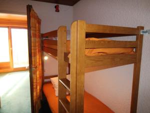 Appartement Auris, 1 pièce, 4 personnes - FR-1-297-14