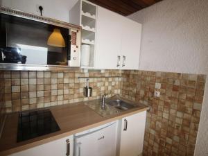 Appartement Auris, 1 pièce, 4 personnes - FR-1-297-159