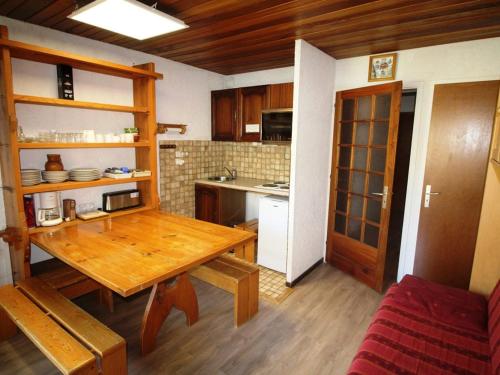Appartement Auris, 1 pièce, 4 personnes - FR-1-297-266