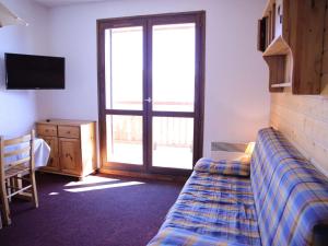 Appartement Auris, 1 pièce, 4 personnes - FR-1-297-57