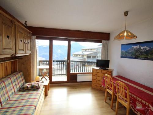 Appartement Auris, 1 pièce, 6 personnes - FR-1-297-274
