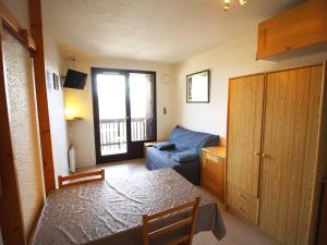 Appartement Auris, 2 pièces, 3 personnes - FR-1-297-51