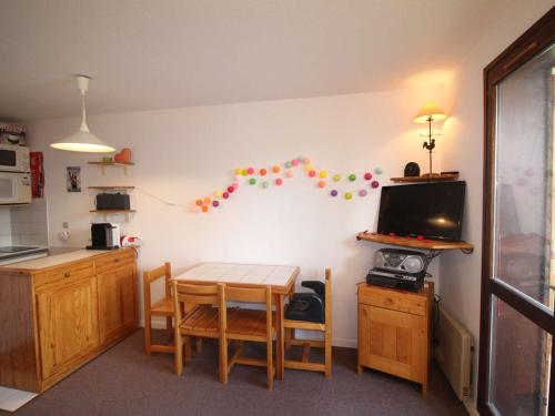 Appartement Auris, 2 pièces, 4 personnes - FR-1-297-161