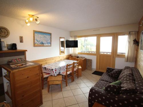 Appartement Auris, 2 pièces, 6 personnes - FR-1-297-251