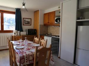 Appartement Appartement Aussois, 3 pièces, 6 personnes - FR-1-508-115 21 route de la Buidonnière 73500 Aussois Rhône-Alpes