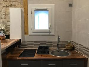 Appartement Appartement avec beaucoup de cachet centre historique Montpellier 31 Rue du Plan de l'Olivier 34000 Montpellier Languedoc-Roussillon