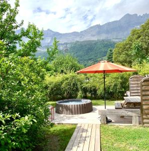Appartement Appartement avec jacuzzi dans chalet privé, grande terrasse, parking gratuit 177 Route de la Ferme 74310 Les Houches Rhône-Alpes