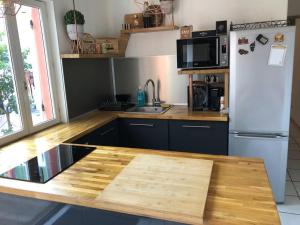 Appartement avec jacuzzi et a 2km des plages