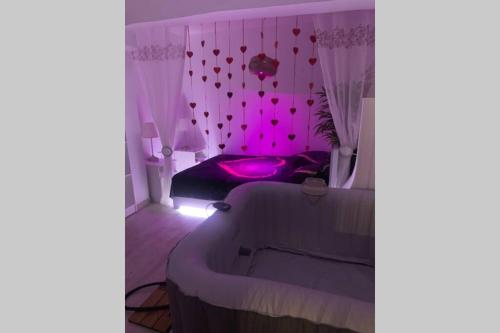 Appartement Avec jacuzzi privatif cocon d'amour