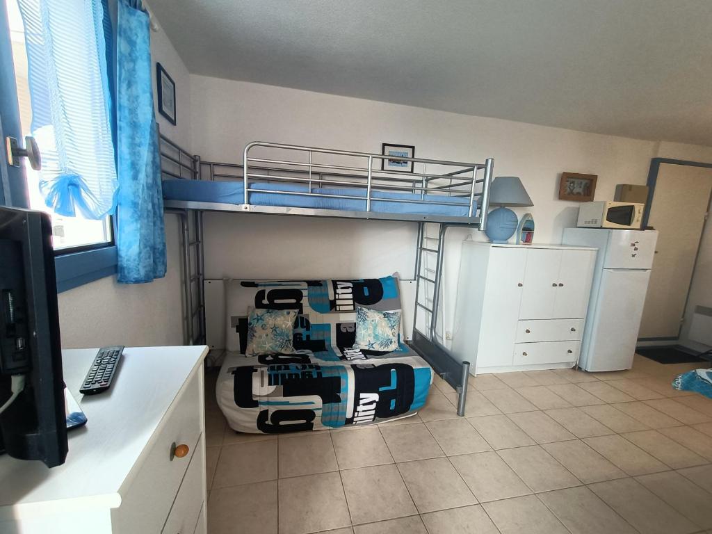 Appartement avec piscine commune proche Plage 5TMED164 3 Avenue des Garrigues, 11560 Saint Pierre La Mer