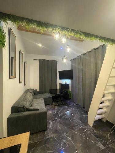 Appartement avec piscine tennis