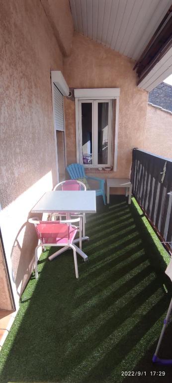 Appartement Appartement avec Terrasse 16 Rue Mazagran 11100 Narbonne