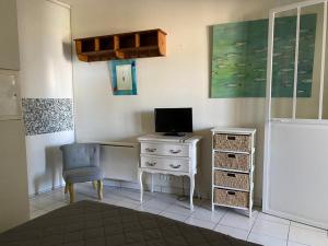 Appartement avec terrasse à 180m de la plage à PERROS-GUIREC Réf - 899