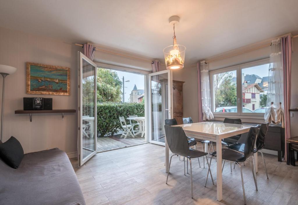 Appartement avec terrasse à 1min de la plage rue pasteur 27, 44490 Le Croisic