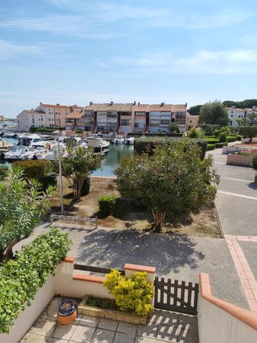 Appartement avec vue exceptionnelle sur la marina
