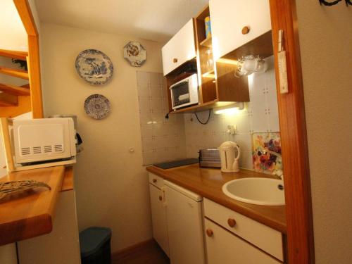 Appartement Bagnères-de-Luchon, 2 pièces, 2 personnes - FR-1-313-217