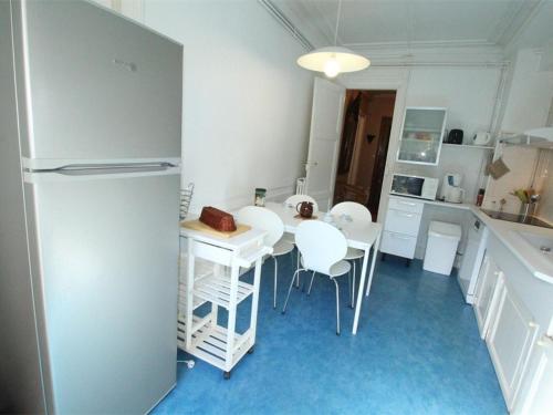 Appartement Bagnères-de-Luchon, 2 pièces, 4 personnes - FR-1-313-165