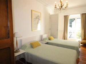 Appartement Bagnères-de-Luchon, 2 pièces, 4 personnes - FR-1-313-165