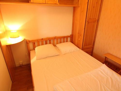 Appartement Bagnères-de-Luchon, 2 pièces, 4 personnes - FR-1-313-170