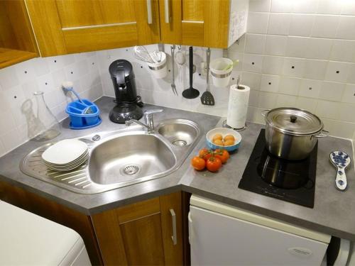 Appartement Bagnères-de-Luchon, 2 pièces, 4 personnes - FR-1-313-187