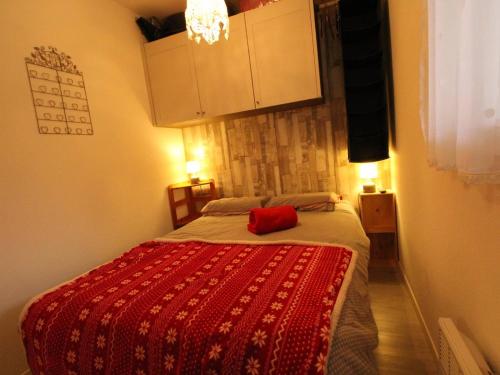 Appartement Bagnères-de-Luchon, 2 pièces, 4 personnes - FR-1-313-221