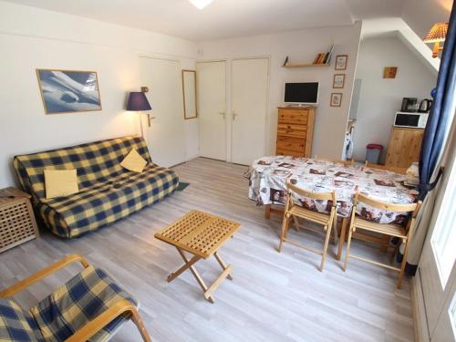 Appartement Bagnères-de-Luchon, 3 pièces, 4 personnes - FR-1-313-143