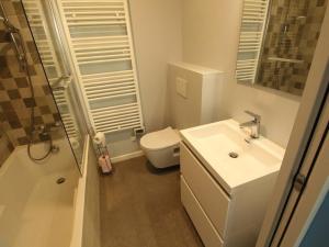 Appartement Bagnères-de-Luchon, 3 pièces, 4 personnes - FR-1-313-200