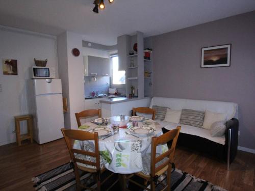 Appartement Bagnères-de-Luchon, 3 pièces, 4 personnes - FR-1-313-220