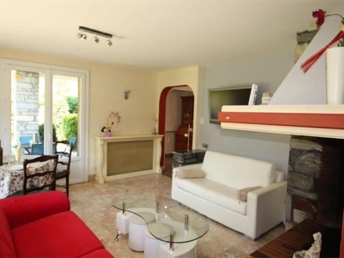 Appartement Bagnères-de-Luchon, 3 pièces, 6 personnes - FR-1-313-177