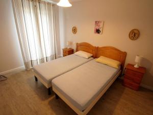 Appartement Bagnères-de-Luchon, 4 pièces, 6 personnes - FR-1-313-203