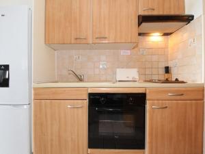 Appartement Balaruc-les-Bains, 1 pièce, 2 personnes - FR-1-553-10