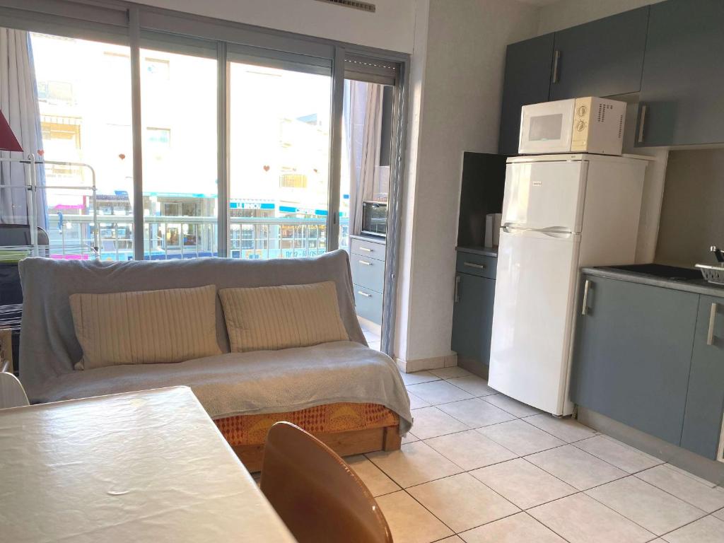 Appartement Balaruc-les-Bains, 1 pièce, 2 personnes - FR-1-553-157 SEVIGNE I - 2* APPT N°44 - 3 AVENUE PASTEUR, 34540 Balaruc-les-Bains