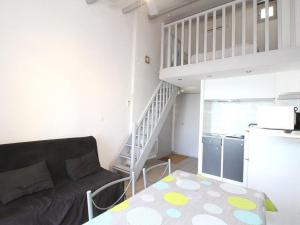 Appartement Balaruc-les-Bains, 1 pièce, 2 personnes - FR-1-553-210