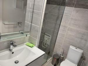 Appartement Balaruc-les-Bains, 1 pièce, 2 personnes - FR-1-571-49