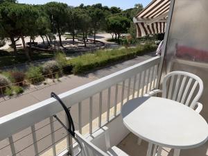 Appartement Balaruc-les-Bains, 1 pièce, 2 personnes - FR-1-571-49