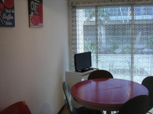Appartement Balaruc-les-Bains, 1 pièce, 2 personnes - FR-1-680-33