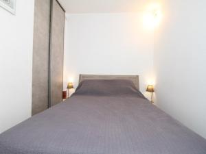 Appartement Balaruc-les-Bains, 1 pièce, 4 personnes - FR-1-553-39