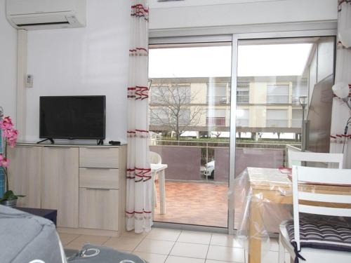 Appartement Balaruc-les-Bains, 1 pièce, 4 personnes - FR-1-553-43