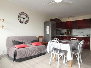 Appartement Balaruc-les-Bains, 2 pièces, 2 personnes - FR-1-553-109