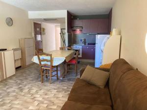 Appartement Balaruc-les-Bains, 2 pièces, 2 personnes - FR-1-553-14