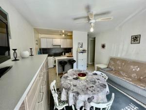 Appartement Balaruc-les-Bains, 2 pièces, 4 personnes - FR-1-503-150