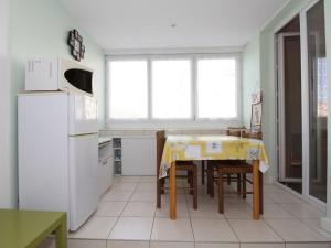 Appartement Balaruc-les-Bains, 2 pièces, 4 personnes - FR-1-553-93