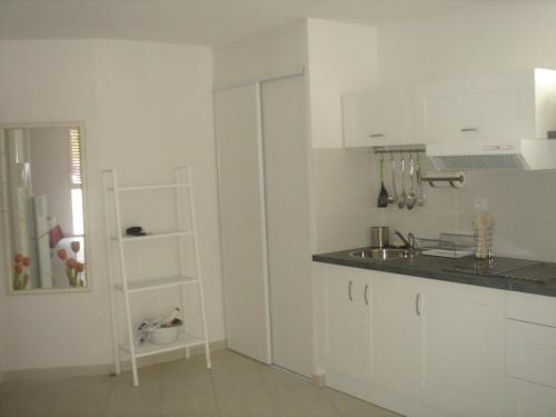 Appartement Balaruc-les-Bains, 2 pièces, 4 personnes - FR-1-680-13