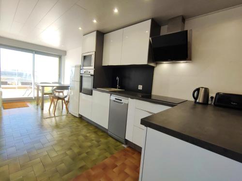 Appartement Balaruc-les-Bains, 2 pièces, 6 personnes - FR-1-503-142