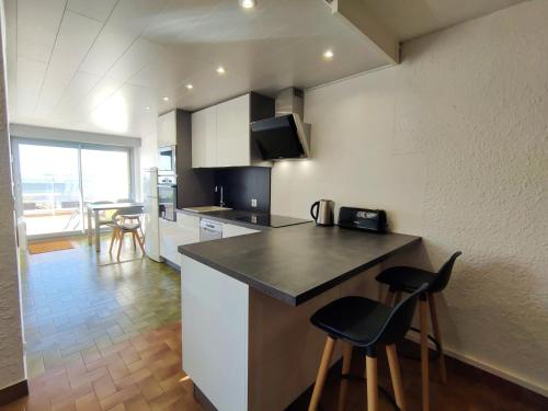 Appartement Balaruc-les-Bains, 2 pièces, 6 personnes - FR-1-503-142